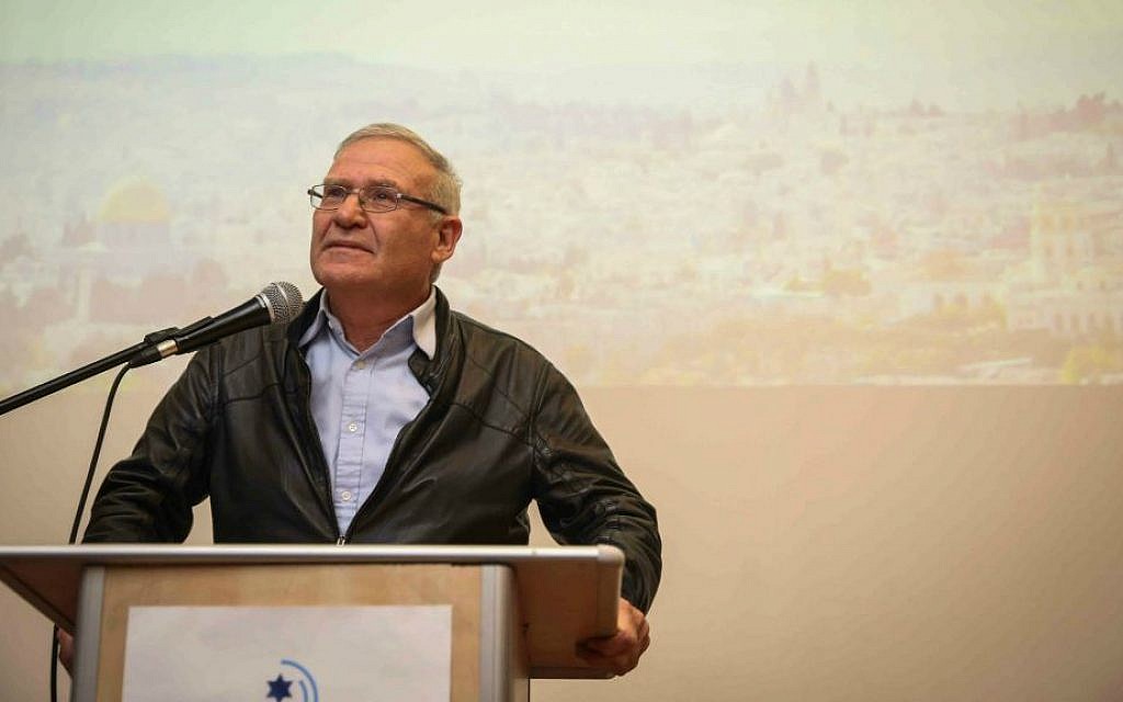 Amos Yadlin prend la parole lors d'une conférence organisée par IsraPresse pour la communauté francophone au Menachem Begin Heritage Center, Jérusalem, le 22 février 2015. (Hadas Parush/Flash90) Amos Yadlin prend la parole lors d'une conférence organisée par IsraPresse pour la communauté francophone au Menachem Begin Heritage Center, Jérusalem, le 22 février 2015. (Hadas Parush/Flash90)