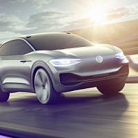 Volkswagen, Intel Mobileye et Champion Motors Mobileye ont annoncé lundi, 29 octobre 2018, leur projet de développer en 2019 la première voiture autonome en Israël. (Crédit : groupe Volkswagen) Volkswagen, Intel Mobileye et Champion Motors Mobileye ont annoncé lundi, 29 octobre 2018, leur projet de développer en 2019 la première voiture autonome en Israël. (Crédit : groupe Volkswagen)