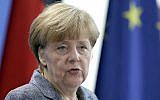 La chancelière allemande Angela Merkel s'exprime après une réunion du comité de la coalition sur les réfugiés en Europe, Berlin, Allemagne, lundi 7 septembre 2015 (Michael Sohn/AP)