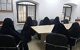 Deux femmes et quatre mineures au poste de police après une opération de police lors d'un mariage de mineurs, dans le quartier ultra-orthodoxe de Mea Shearim, le 29 novembre 2018. (Crédit : police israélienne)