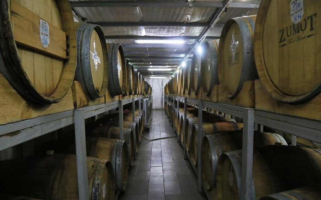Les locaux de de l'Eagle Distilleries, en Jordanie, le 31 octobre, 2018. (Crédit : KHALIL MAZRAAWI / AFP)