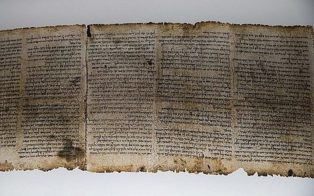 Les Rouleaux de la mer Morte au musée d'Israël, le 2 mai 2018. (Crédit : Hadas Parush/Flash90)