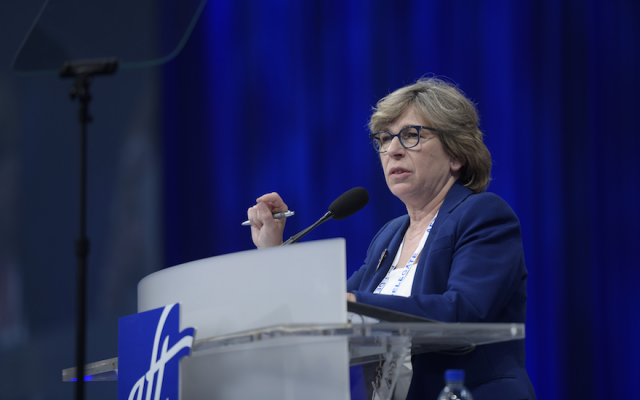 Randi Weingarten, présidente de l'American Federation of Teachers. (Avec l'aimable autorisation du Professional Staff Congress/via JTA)