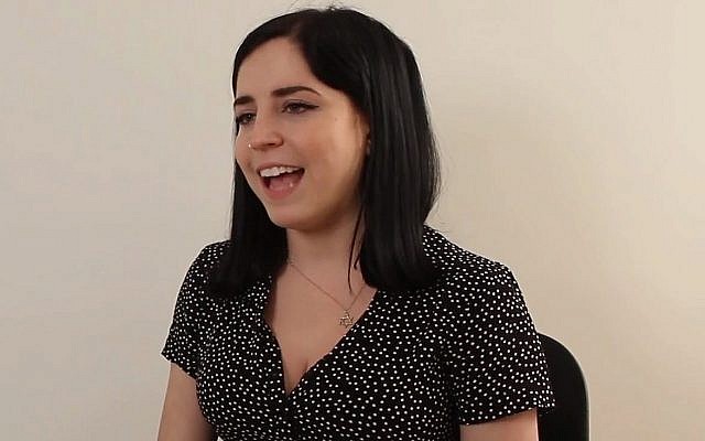 Rose Asaf (Capture d'écran via Washington Square News)