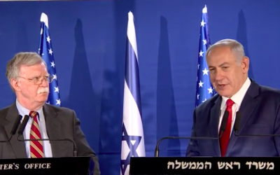 Benjamin Netanyahu et John Bolton, le 6 janvier 2019 à Jérusalem (Crédit : capture d'écran YouTube)