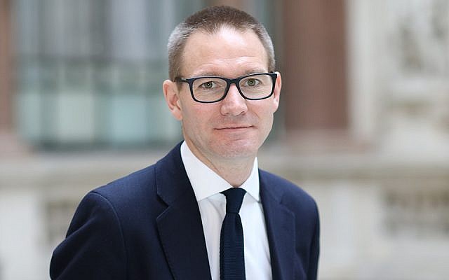 Le nouvel ambassadeur du Royaume-Uni en Israël, Neil Wigan. (Crédit : Avec l'aimable autorisation de l'ambassade du Royaume-Uni à Tel Aviv) Le nouvel ambassadeur du Royaume-Uni en Israël, Neil Wigan. (Crédit : Avec l'aimable autorisation de l'ambassade du Royaume-Uni à Tel Aviv)