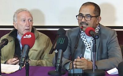 Jacob Cohen, polémiste juif d'origine marocaine et antisioniste proche d'Alain Soral lors de sa conférence au Maroc mi-janvier 2018 (Crédit: capture d'écran Youtube/Jacob Cohen)