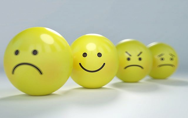 Illustration d'un smiley souriant (Crédit : PixaBay/domaine public)