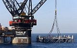 Photo prise le 31 janvier 2019 montrant la nouvelle plateforme installée sur celle du Leviathan, en Méditérannée, au large de Haïfa. (Crédit : Marc Israel Sellem/Pool/AFP)