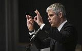 Sur cette photo d'archives prise le 1er février 2019, le président de la droite de droite Les Republicains (LR), Laurent Wauquiez, prononce un discours lors d'une réunion publique à Belfort, dans l'est de la France. (Crédit : SEBASTIEN BOZON / AFP)
