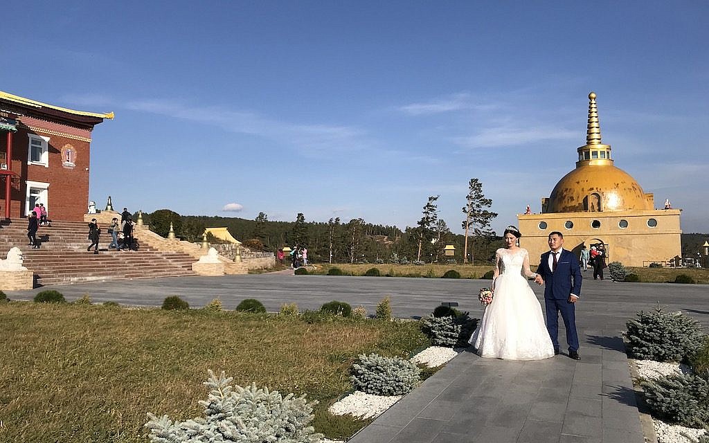 Le temple bouddhiste Datsan de Rinpoché Bagsha, à Oulan-Oudé, Sibérie du Sud. (Rossella Tercatin/ Times of Israel)
