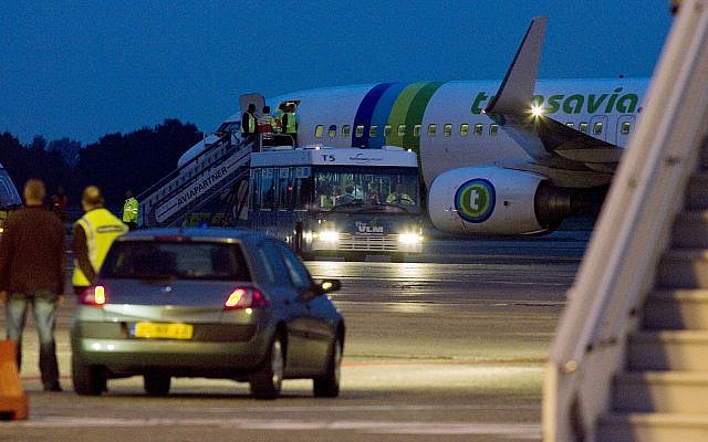 Un avion transavia à Rotterdam. en 2008. (Crédit :AP /Rob Keeris)