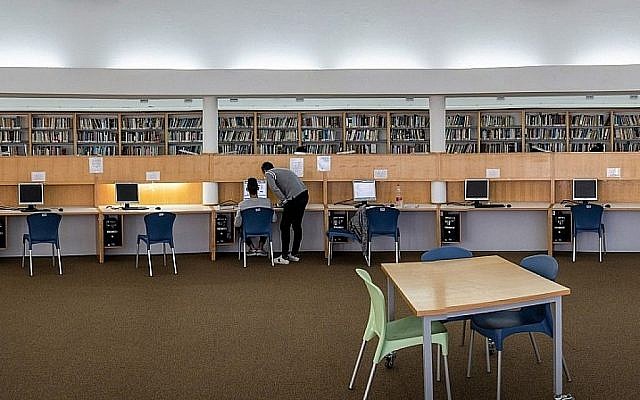 Le bibliothèque Abu Salma à Nazareth, Israël (Crédit Robert Dawson)