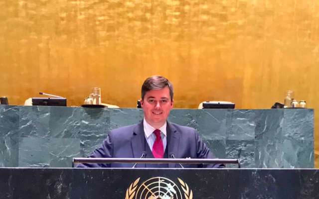 Le sénateur Christophe Frassa lors d’une visite au siège des Nations unies, à New York. (Crédit photo : Christophe Frassa / Twitter)