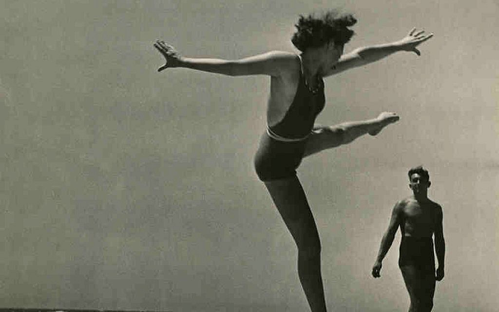 Voyage au Moyen-Orient, Mandat britannique en Palestine, 1936. © Philippe Halsman / Magnum Photos / Courtesy CLAIRbyKahn