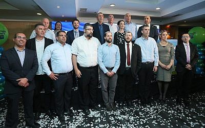 Les candidats de l'Union des partis de droite issus des partis HaBayit HaYehudi et Union nationale lors du lancement de la campagne de la liste commune à l'hôtel Jerusalem Gardens, le 11 mars 2019. (Miri Shmanovitz)