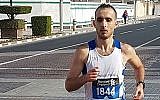 Hasan Aljijakli à un marathon aux ÉAU (capture écran)