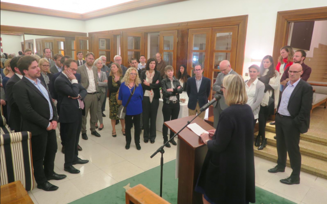 L’ambassadrice de France en Israël, Hélène Le Gal, lors de la cérémonie d’inauguration du Centre d’études européennes Simone Veil à l’université Ben Gurion du Néguev, le 8 avril 2019. (Crédit photo : Hélène Le Gal / Twitter)