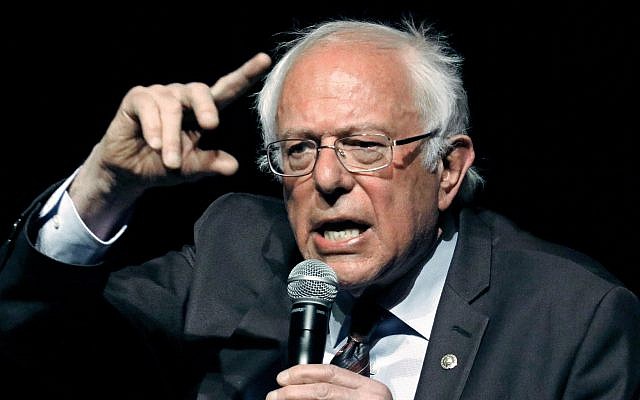 Le sénateur américain Bernie Sanders répond à une question lors d'une réunion de mairie à Jackson, Mississippi, le 4 avril 2018. (AP Photo/Rogelio V. Solis) Le sénateur américain Bernie Sanders répond à une question lors d'une réunion de mairie à Jackson, Mississippi, le 4 avril 2018. (AP Photo/Rogelio V. Solis)