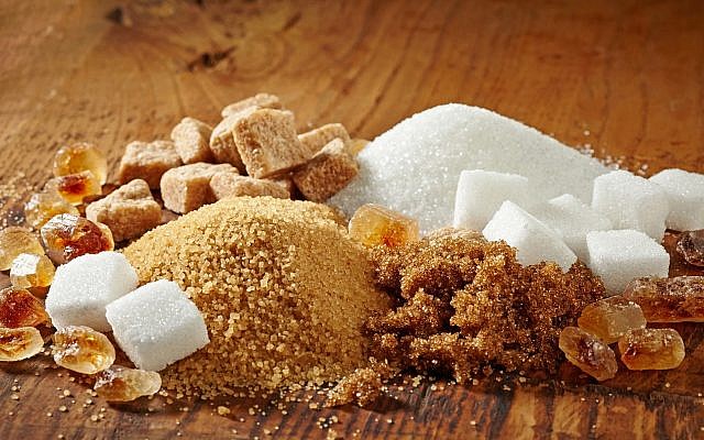 Diverses sortes de sucres. (Crédit : iStock by Getty Images, MagoneJ)