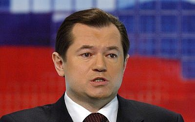 Sergey Glazyev à Moscow, le 18 février 2004. (Crédit : AP Photo/Sergey Ponomarev, File)