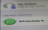 L'application de messagerie WhatsApp est présentée sur un iPhone le 14 mai 2019 à San Anselmo en Californie. (Justin Sullivan/Getty Images)