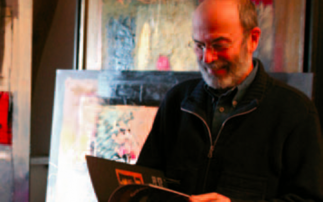 L’artiste Charles Goldstein présente actuellement à l’espace Saint-Jean de Melun (Seine-et-Marne) une exposition composée de cent peintures « contre la barbarie ». (Crédit photo : goldstein-charles.fr)