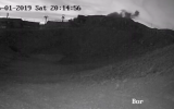 Capture d'écran de la vidéo publiée par la station de ski du Mont Hermon au moment de l'attaque de roquettes.