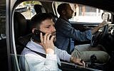 Le chef de l'Union nationale Bezalel Smotrich arrive pour une réunion avec le Premier ministre Benjamin Netanyahu à sa résidence de Jérusalem, le 17 juin 2019 (Crédit :  outside the Prime Minister's Office in Jerusalem on June 17, 2019. (Yonatan Sindel/Flash90)