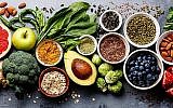 Illustration d’aliments. (Crédit : Lisovskaya; iStock par Getty Images)