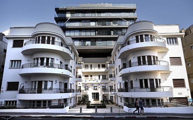 La maison Reisfeld, un bâtiment de style Bauhaus construit en 1935 par l'architecte Pinchas Bijonsky, le 9 mai 2019 à Tel Aviv. (Crédit photo : THOMAS COEX / AFP)