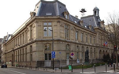 La mairie du 16e arrondissement de Paris. (Crédit photo : Ralf.treinen / Wikimedia / CC BY-SA 3.0)