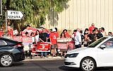 Une manifestation contre la construction d'une usine de dessalement sur la côte de la Galilée occidentale, le 30 juillet 2019. (Yuval Hadar)