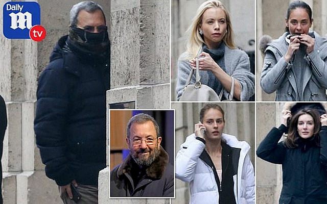 Capture d'écran du site du Daily Mail montrant l'article consacré à Ehud Barak, le 16 juillet 2019. (Capture d'écran)