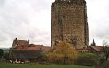 Le donjon de Maurepas. (Crédit : M-le-mot-dit / Wikimédia / CC BY-SA 3.0)
