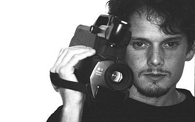 Anton Yelchin était également un photographe avide et réalisateur expérimental. (Crédit : Lurker Films/via JTA)