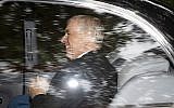 Le Prince Andrew, duc de York, quitte Crathie Kirk, après une messe du dimanche à Crathie, en Écosse, le 11 août 2019. (Crédit : Jane Barlow/PA via AP)