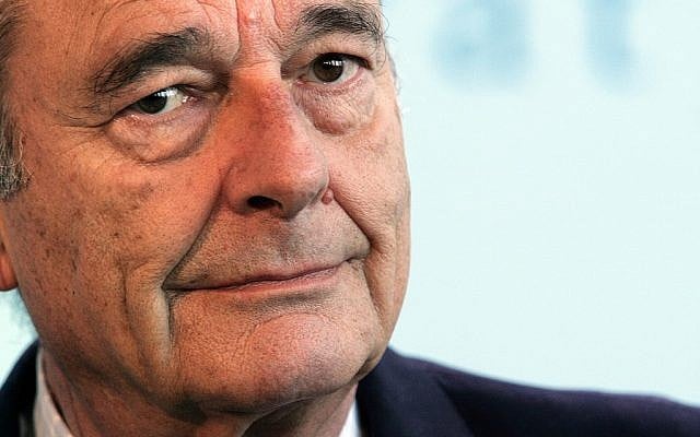 Le président français Jacques Chirac le 14 mars 2006. (Crédit : PATRICK KOVARIK / AFP)