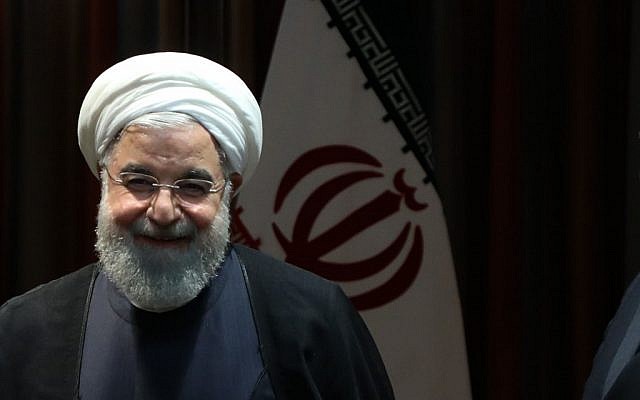 Le président iranien Hassan Rouhani avant une rencontre avec Emmanuel Macron en marge de la 74ème Assemblée générale de l'ONU à New York, le 26 septembre 2019 (Crédit : Ludovic MARIN / AFP) Le président iranien Hassan Rouhani avant une rencontre avec Emmanuel Macron en marge de la 74ème Assemblée générale de l'ONU à New York, le 26 septembre 2019 (Crédit : Ludovic MARIN / AFP)