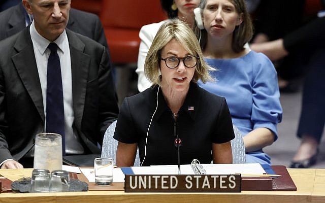 Kelly Craft, nouvelle ambassadrice américaine à l'ONU, prend la parole lors de sa première réunion du Conseil de sécurité au siège des Nations unies, le jeudi 12 septembre 2019. (AP Photo / Richard Drew) Kelly Craft, nouvelle ambassadrice américaine à l'ONU, prend la parole lors de sa première réunion du Conseil de sécurité au siège des Nations unies, le jeudi 12 septembre 2019. (AP Photo / Richard Drew)