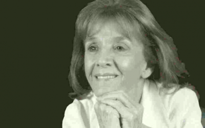 Gisèle Halimi, en couverture de son livre "Ne vous résignez jamais".