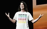 Adam Neumann s'exprime devant une foule réunie lors d'un événement WeWork au Microsoft Theater à Los Angeles, le 9 janvier 2019. (Michael Kovac/Getty Images for WeWork)