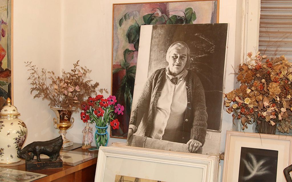 L'intérieur de la galerie Nora, la plus ancienne d'Israël. (Shmuel Bar-Am)