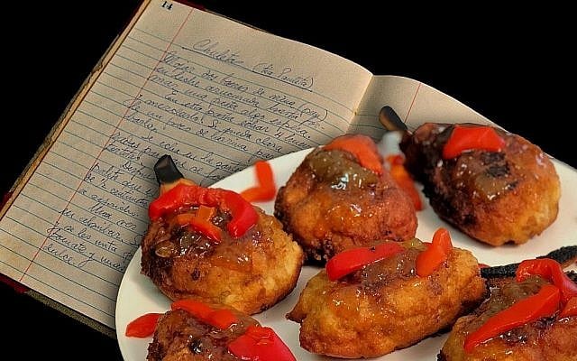 Les chuletas, une interprétation crypto-juive du pain perdu. Il s'agit d'un plat sucré où le pain et le lait sont transformés en "escalopes de porc". (Autorisation : Genie Milgrom) Les chuletas, une interprétation crypto-juive du pain perdu. Il s'agit d'un plat sucré où le pain et le lait sont transformés en "escalopes de porc". (Autorisation : Genie Milgrom)