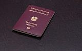 Passeport européen de nationalité autrichienne. (Crédit : iStock)