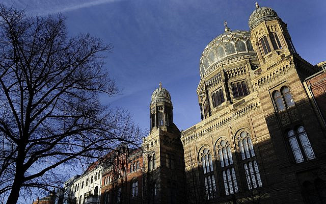 La Neue Synagoge à Berlin, en 2014 (Crédit : AP Photo/Markus Schreiber) La Neue Synagoge à Berlin, en 2014 (Crédit : AP Photo/Markus Schreiber)