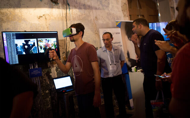 La conférence DLD Tel Aviv Tech, le plus grand rassemblement international de technologie et de start-up d'Israël, à Tel Aviv, le 27 septembre 2016. (Miriam Alster/FLASH90)
