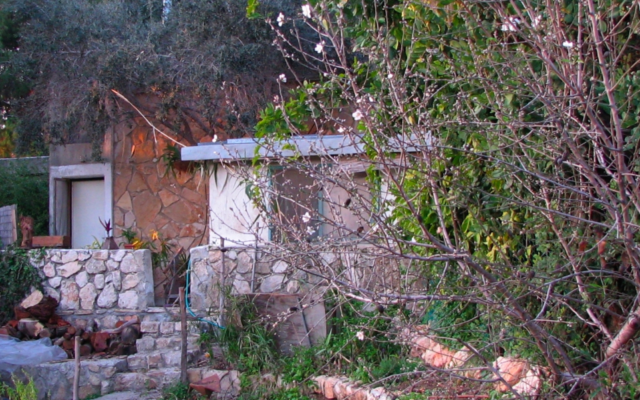 Une maison d’artistes à Ein Hod. (Crédit : Gilabrand / Wikimédia / CC BY 3.0)
