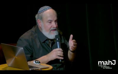 Marc-Alain Ouaknin, rabbin et philosophe. (Crédit : capture d’écran YouTube / Musée d'art et d'histoire du Judaïsme)