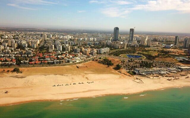 La ligne côtière d'Ashdod (Crédit : Municipalité d'Ashdod)